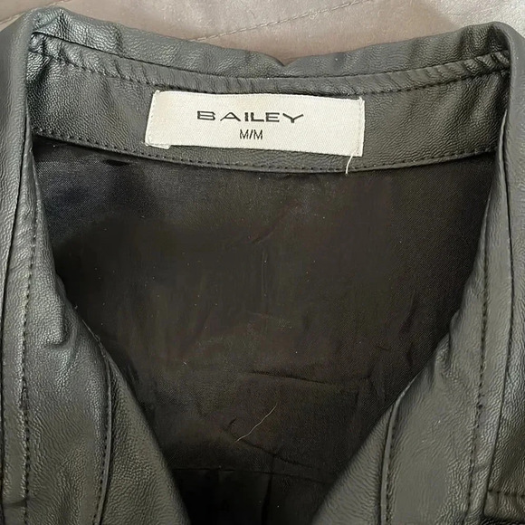 BRIAN BAILEY Faux Leather Dress Shacket Lined with Tie Belt, Size M - Picture 7 of 8